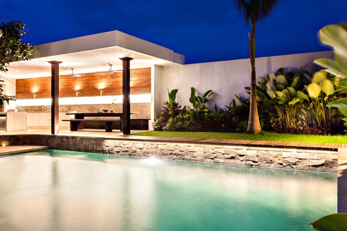 Modern pool shape Trendy lighting